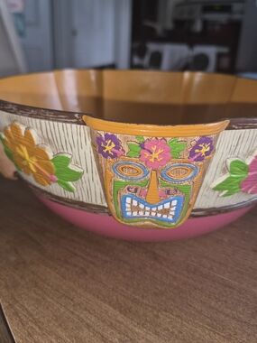 Amscan Pink and Orange Tiki Bowl with Floral Accents